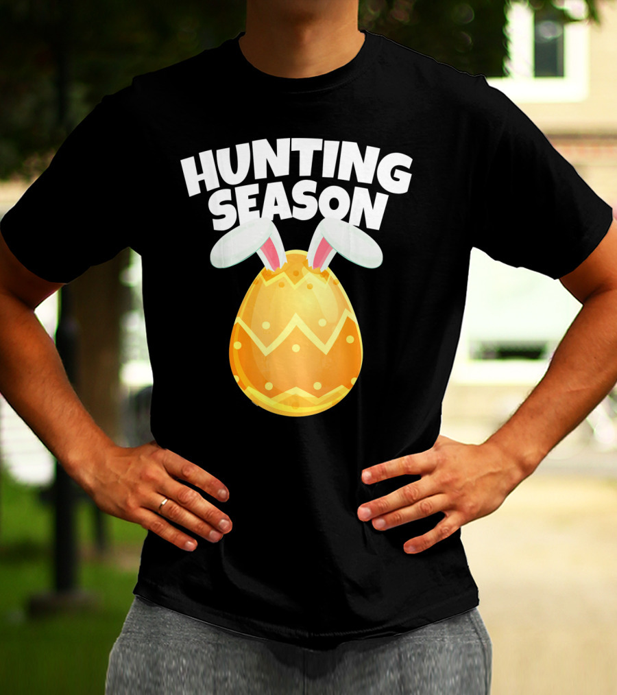 Hunting Season Happy Easter Egg Bun With Bunny Ears T-Shirt