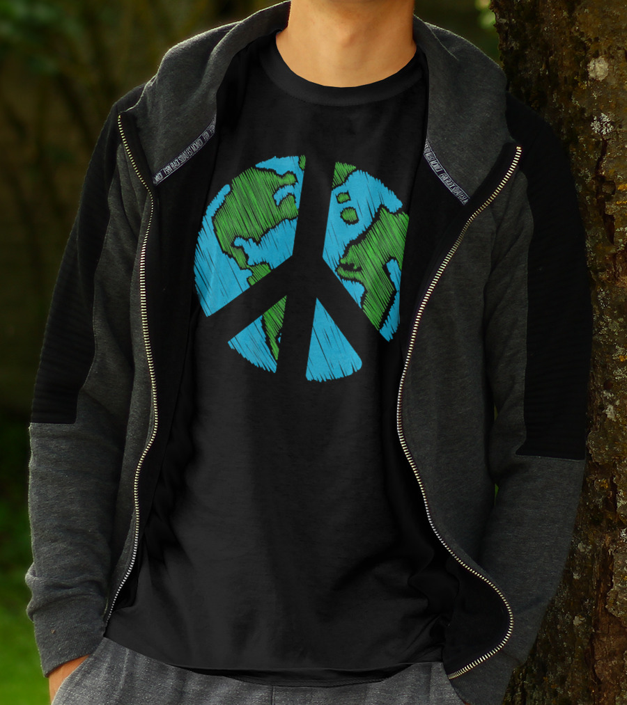 Retro Vintage Peace On Earth Day World Map T-Shirt