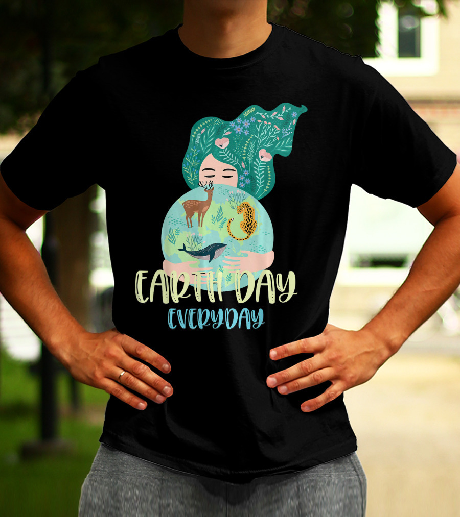EARTH DAY EVERYDAY For Girls With Nature And Wildlife Elements T-Shirt