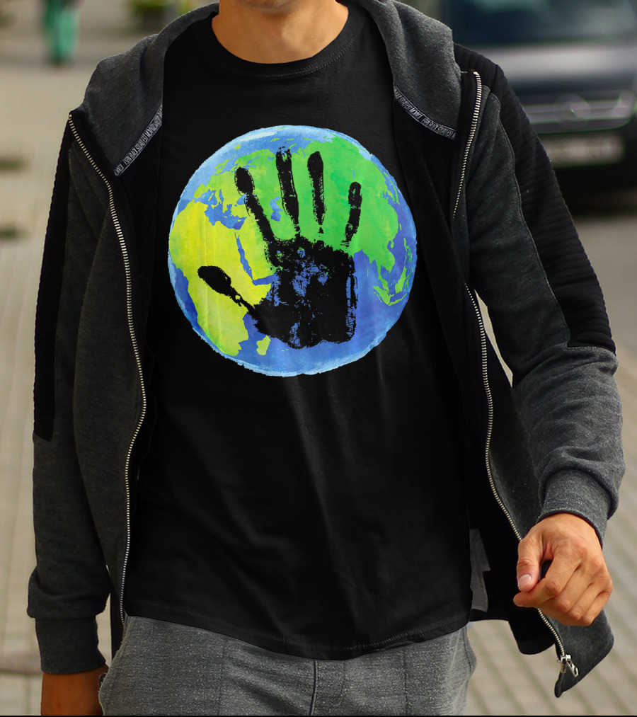 Earth Day Globe With Handprint Nature Conservation T-Shirt