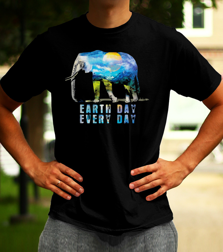 Elephant Earth Day Every Day Nature Scene T-Shirt