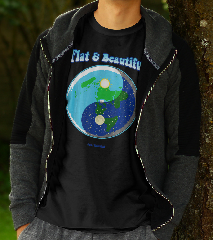 Flat And Beautiful Earth Ying Yang #earthisflat T-Shirt