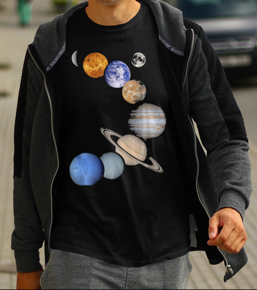 Planet Solar System Earth Moon Sun Mars Jupiter Saturn Neptune Uranus T-Shirt