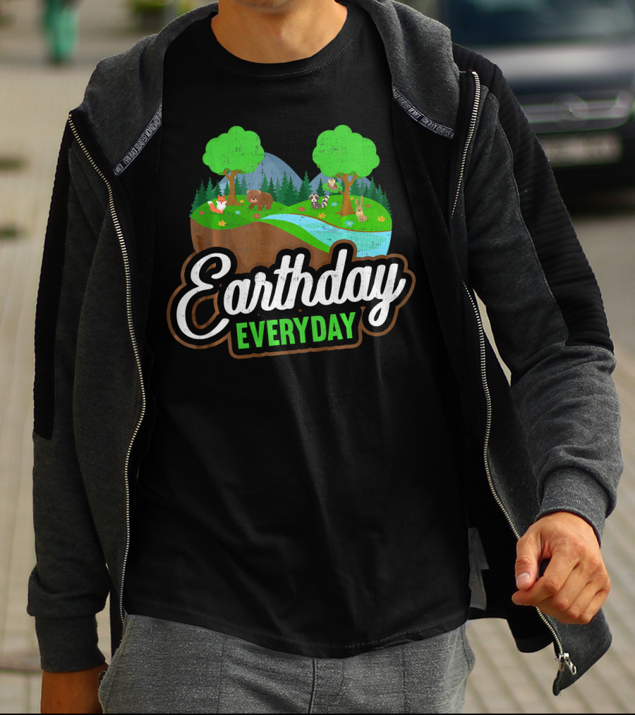 Earth Day Every Day Conservation Wildlife Nature Scene T-Shirt