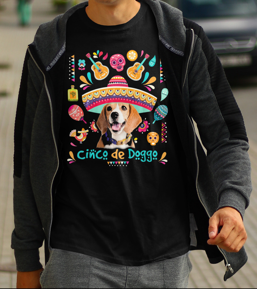 Cinco De Doggo Beagle Sombrero Sugar Skulls Guitars Fiesta Elements T-Shirt