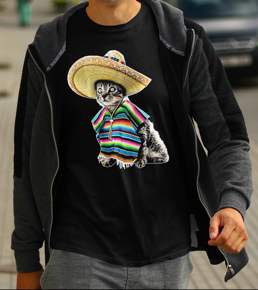 Cinco De Mayo Cat Sombrero Funny Fiesta Kitten T-Shirt