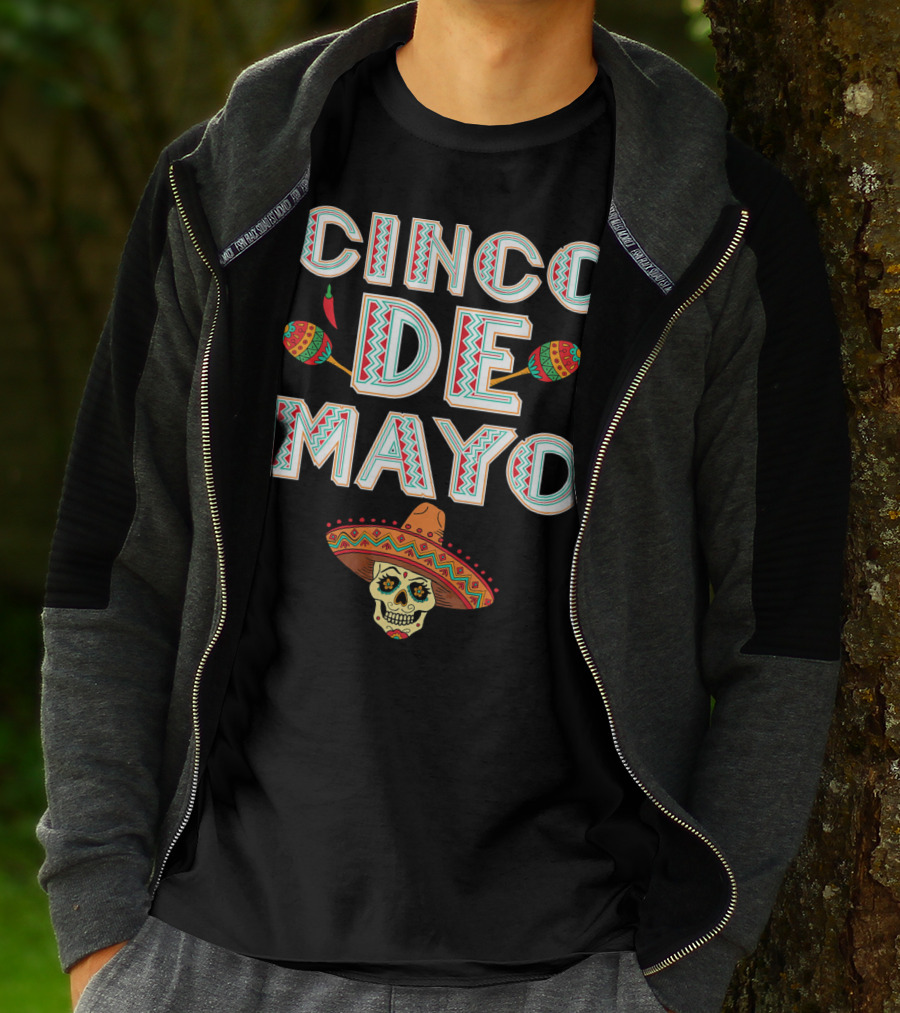 Cinco De Mayo Sombrero Skull And Maracas T-Shirt