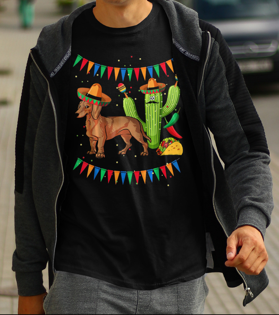 Sombrero Dachshund Dog Fiesta Mexico Cinco De Mayo T-Shirt