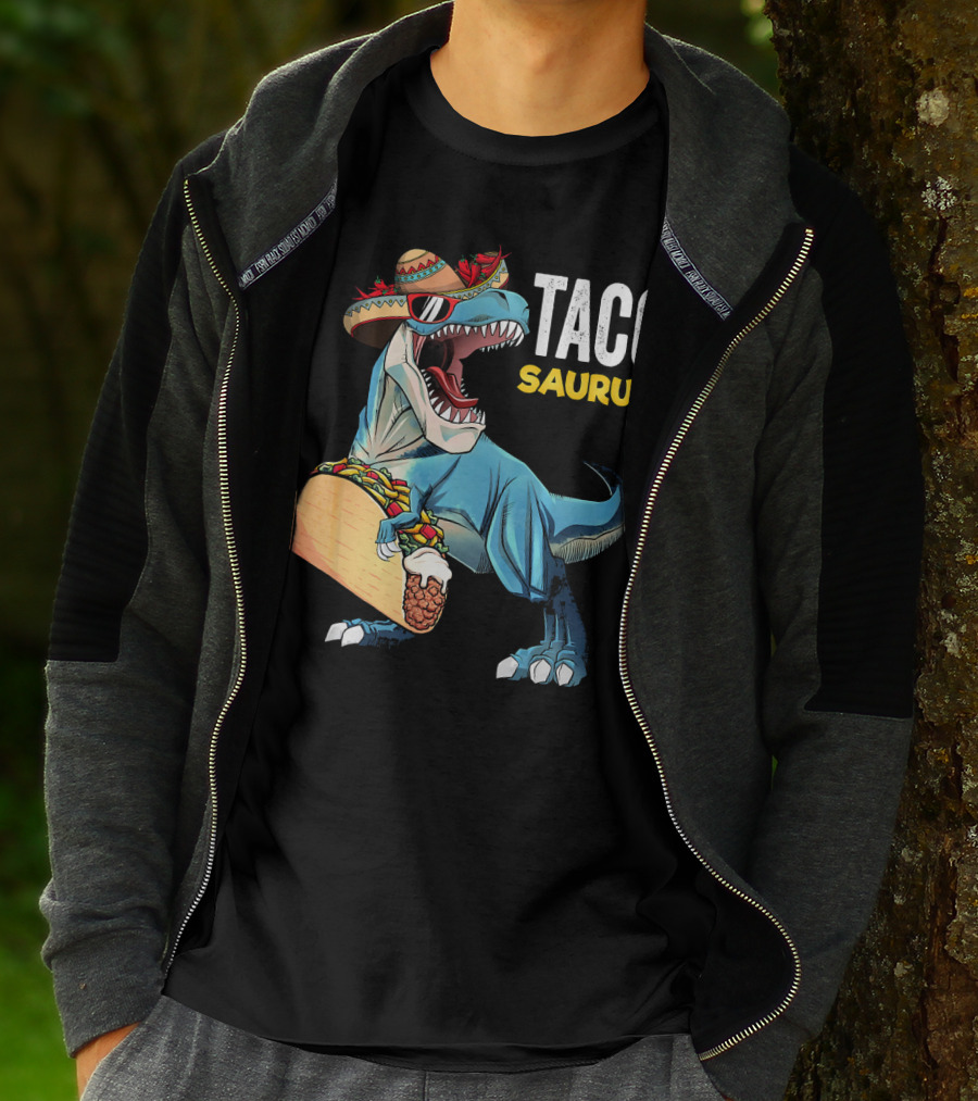 Taco Tuesday Cinco De Tacosaurus Dinosaur Sombrero T-Shirt