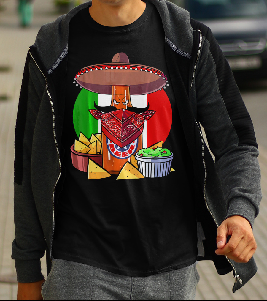 Funny Cinco De Mayo Beer Bottle With Sombrero And Guacamole Fiesta Napkin Bandana T-Shirt