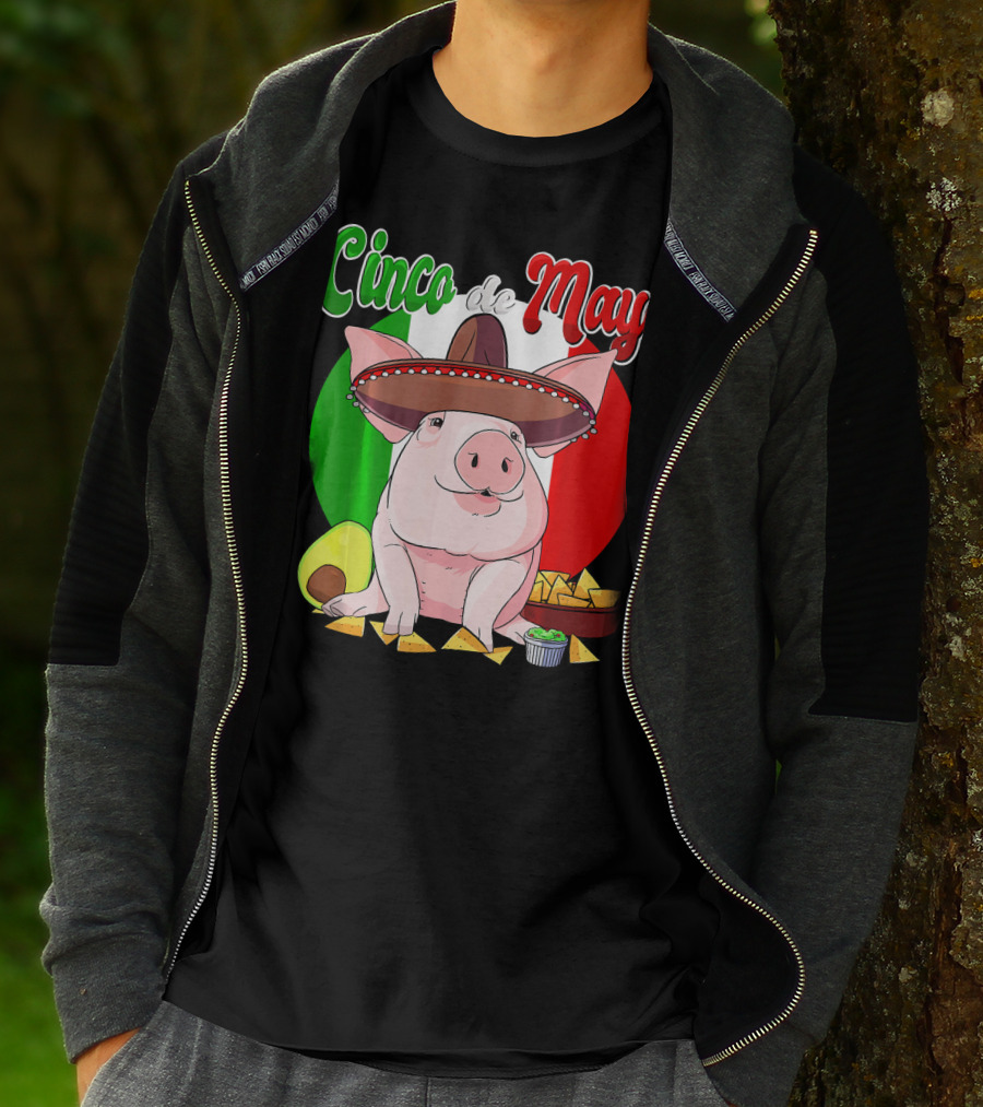 Cinco De Mayo Pig Sombrero Nachos Avocado Fiesta T-Shirt