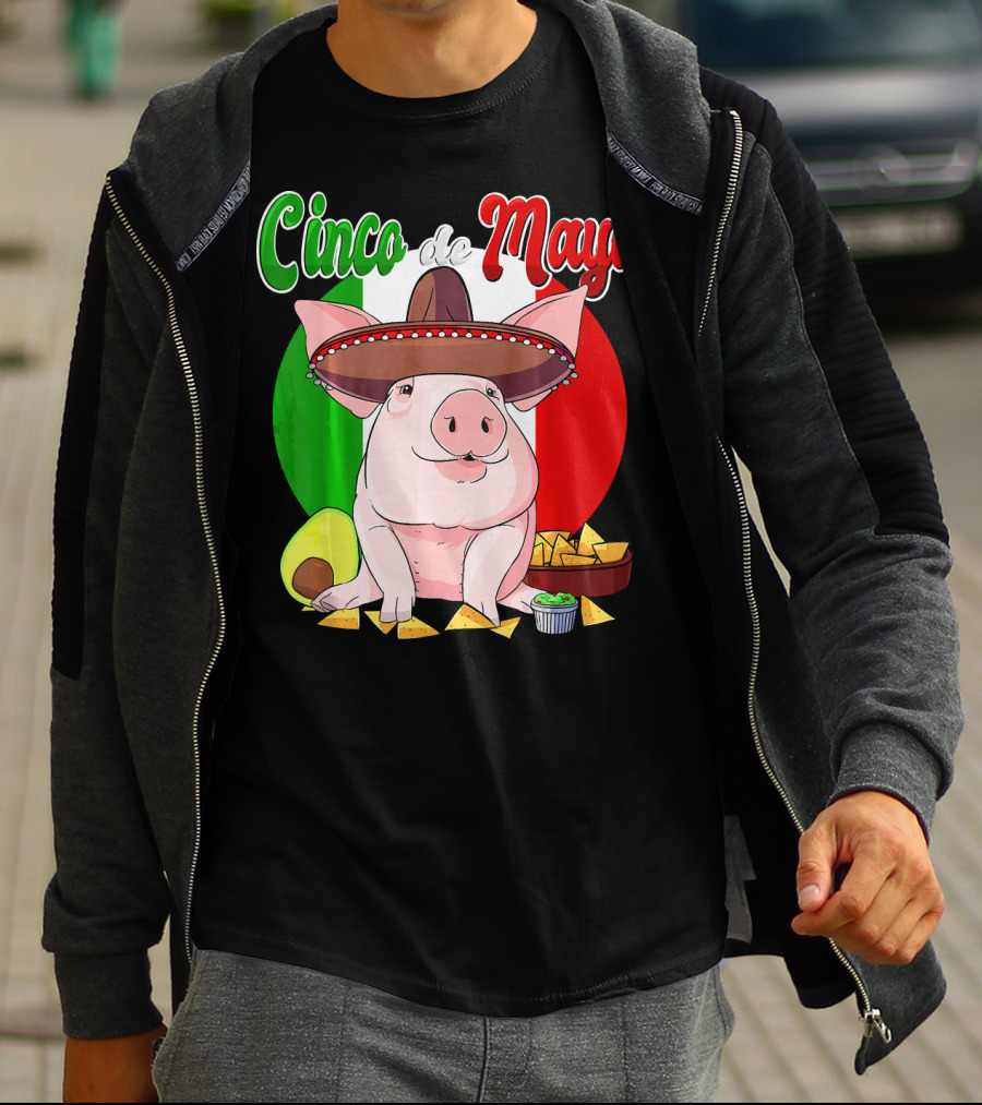 Cinco De Mayo Pig Sombrero Nachos Avocado Fiesta T-Shirt