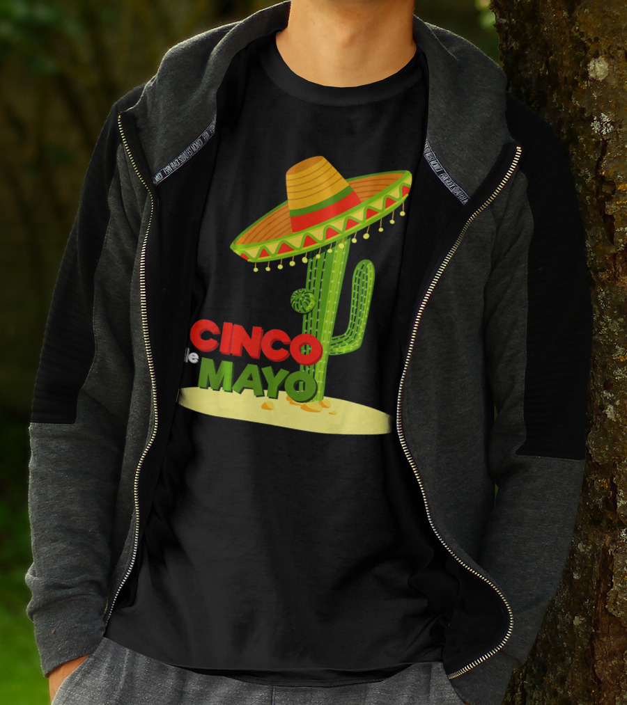 Fiesta Cinco De Mayo Cactus With Sombrero T-Shirt