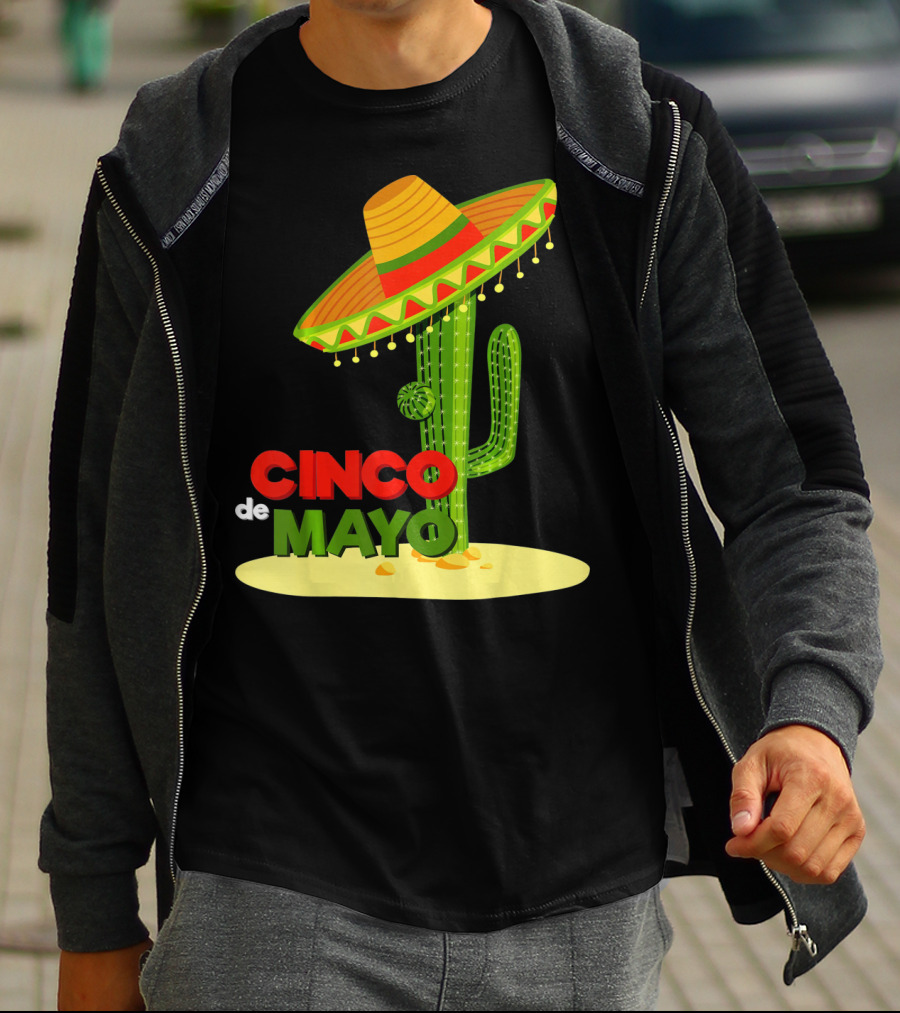 Fiesta Cinco De Mayo Cactus With Sombrero T-Shirt
