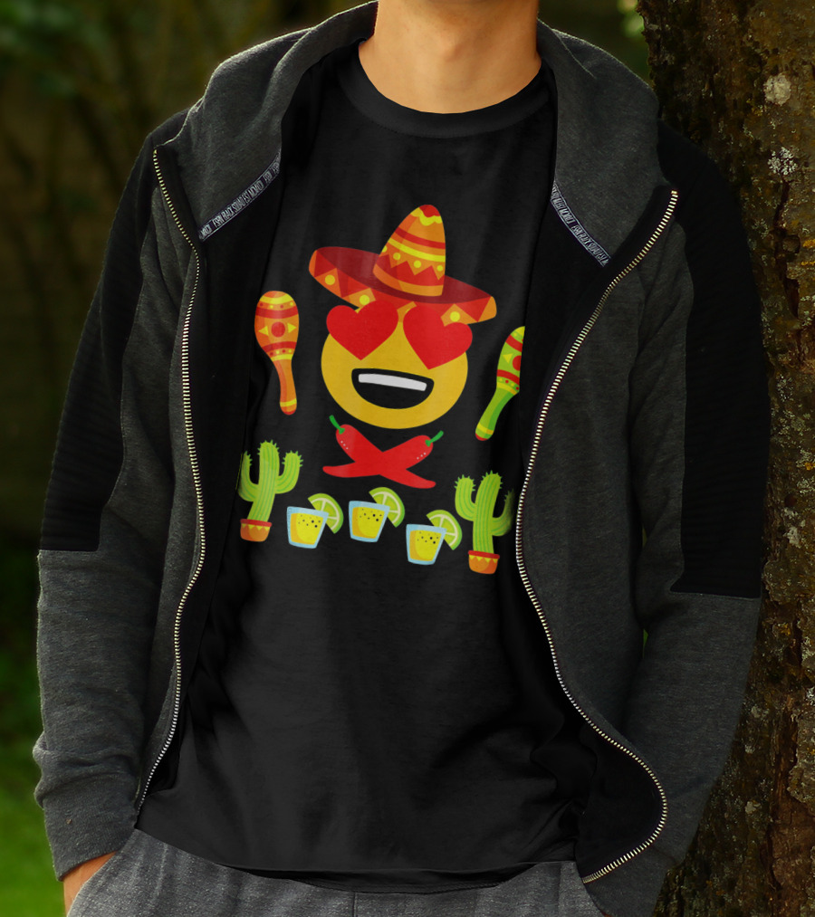 Fiesta Cinco De Mayo Emoji Heart Eyes Sombrero Maracas Cactus Peppers Margaritas T-Shirt