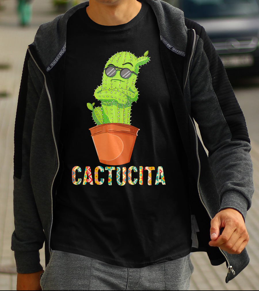 Mamacita Cactus Cactucita Cinco De Mayo Cactus With Sunglasses In Pot T-Shirt