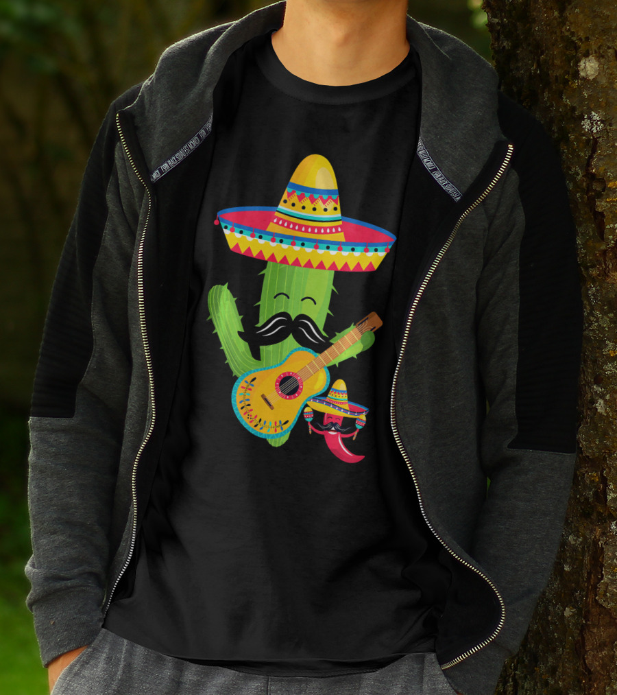 Cute Mustache Cactus With Sombrero Playing Guitar Mexican Fiesta Fun T-Shirt