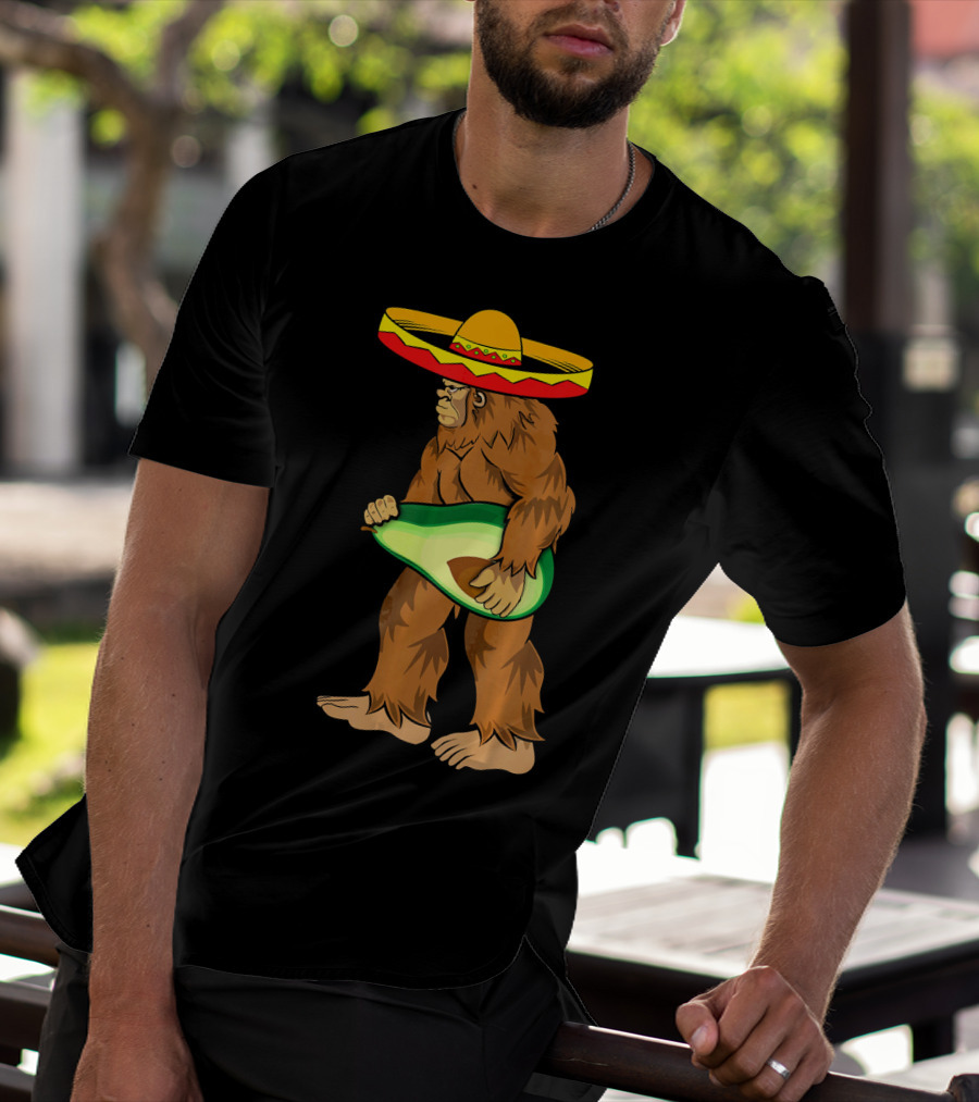 Bigfoot Sombrero Avocado Cinco De Mayo T-Shirt