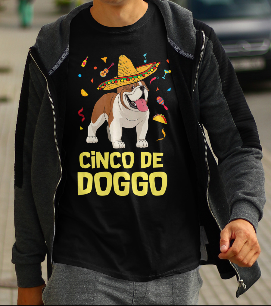 Cinco De Doggo Taco Sombrero English Bulldog T-Shirt