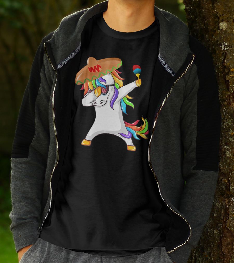Sombrero Unicorn Dabbing With Maracas Cinco De Mayo T-Shirt