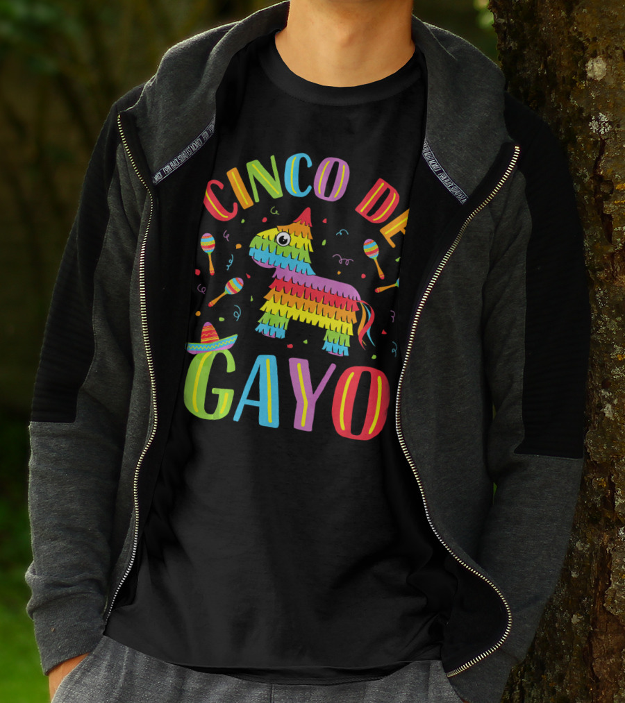 Cinco De Gayo Rainbow Pinata Maracas Fiesta T-Shirt