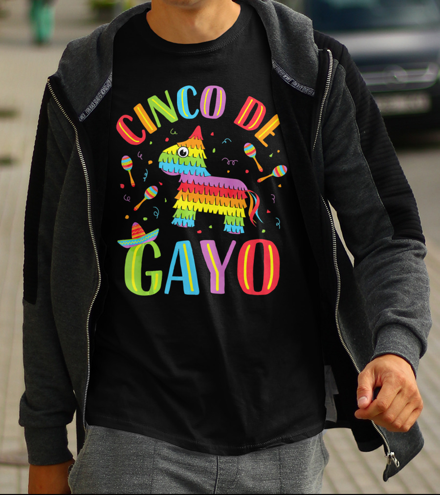 Cinco De Gayo Rainbow Pinata Maracas Fiesta T-Shirt