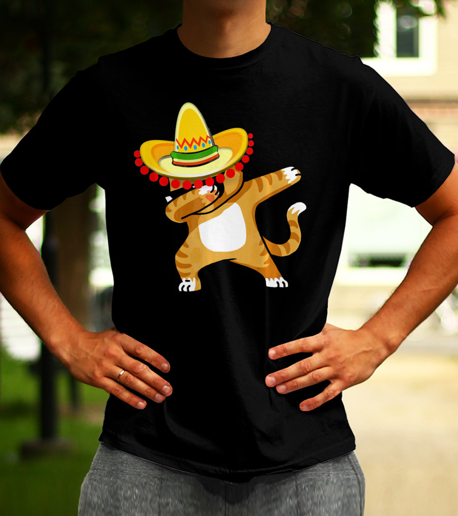 Cinco De Mayo Cat Dabbing Sombrero Fun T-Shirt