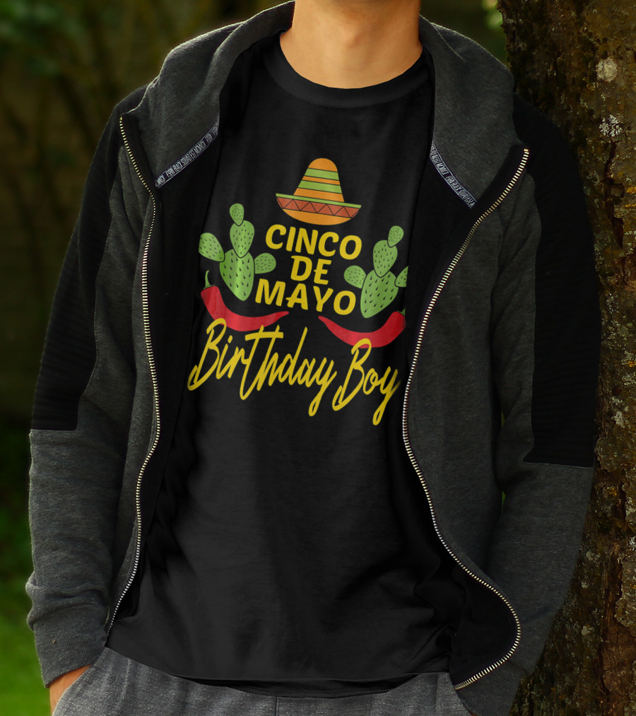 Cinco De Mayo Birthday Boy Sombrero Cactus Peppers T-Shirt