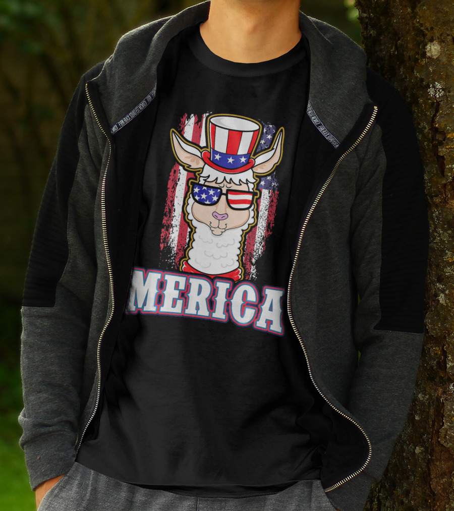 Patriotic Llama Merica American Flag US T-Shirt