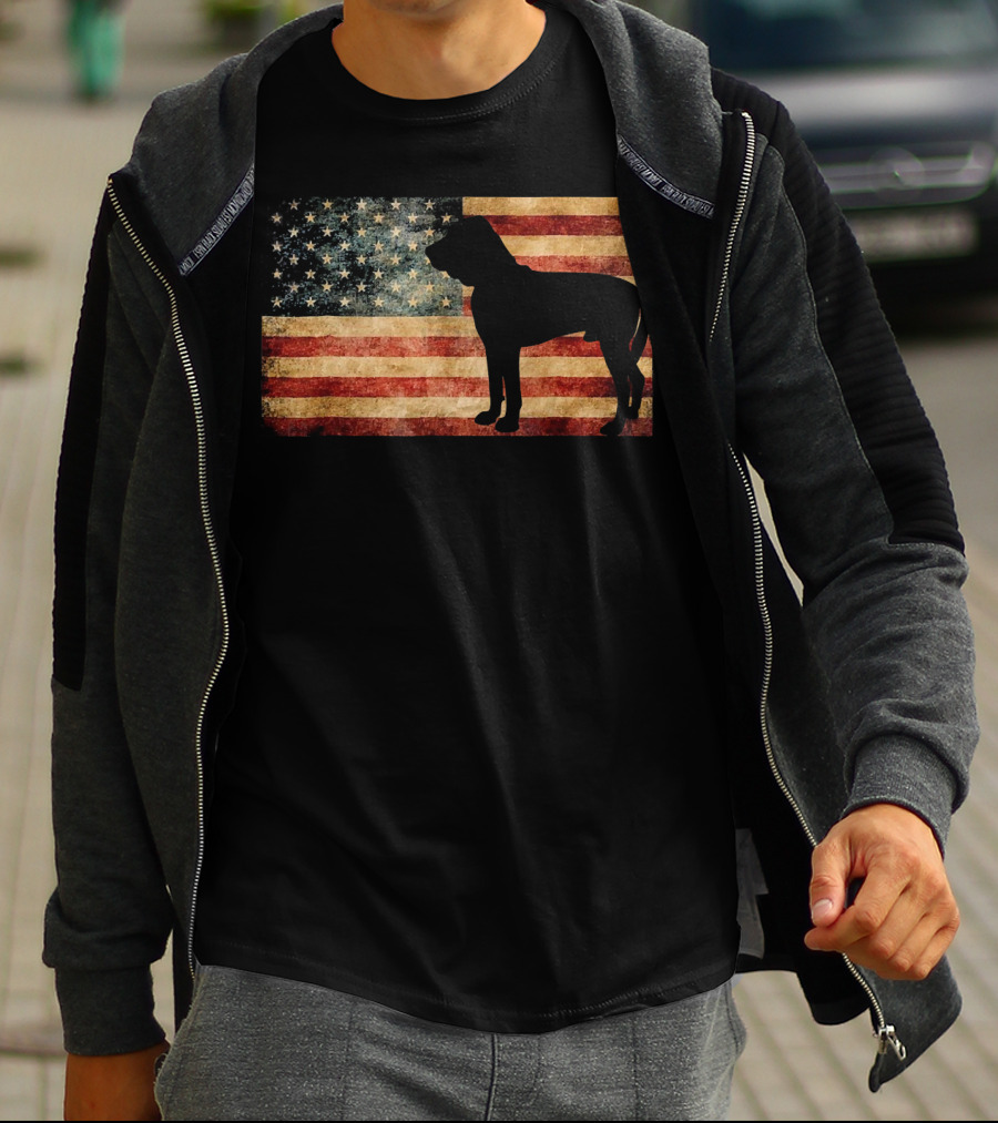 American Flag Bloodhound Silhouette On Vintage Patriot Background T-Shirt