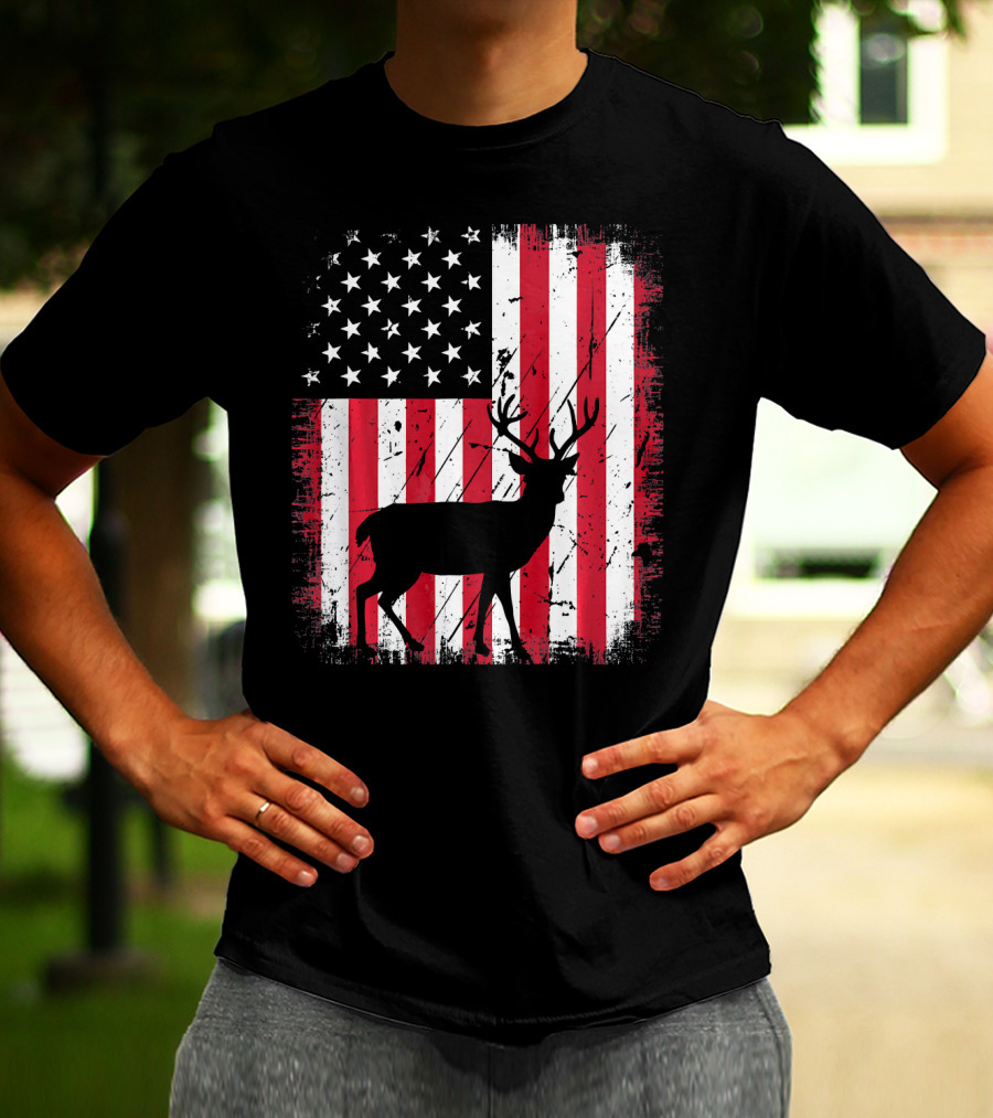 Vintage Deer USA American Flag Fourth Of July T-Shirt