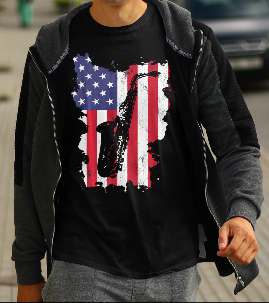 Saxophone USA Flag America Instrument T-Shirt