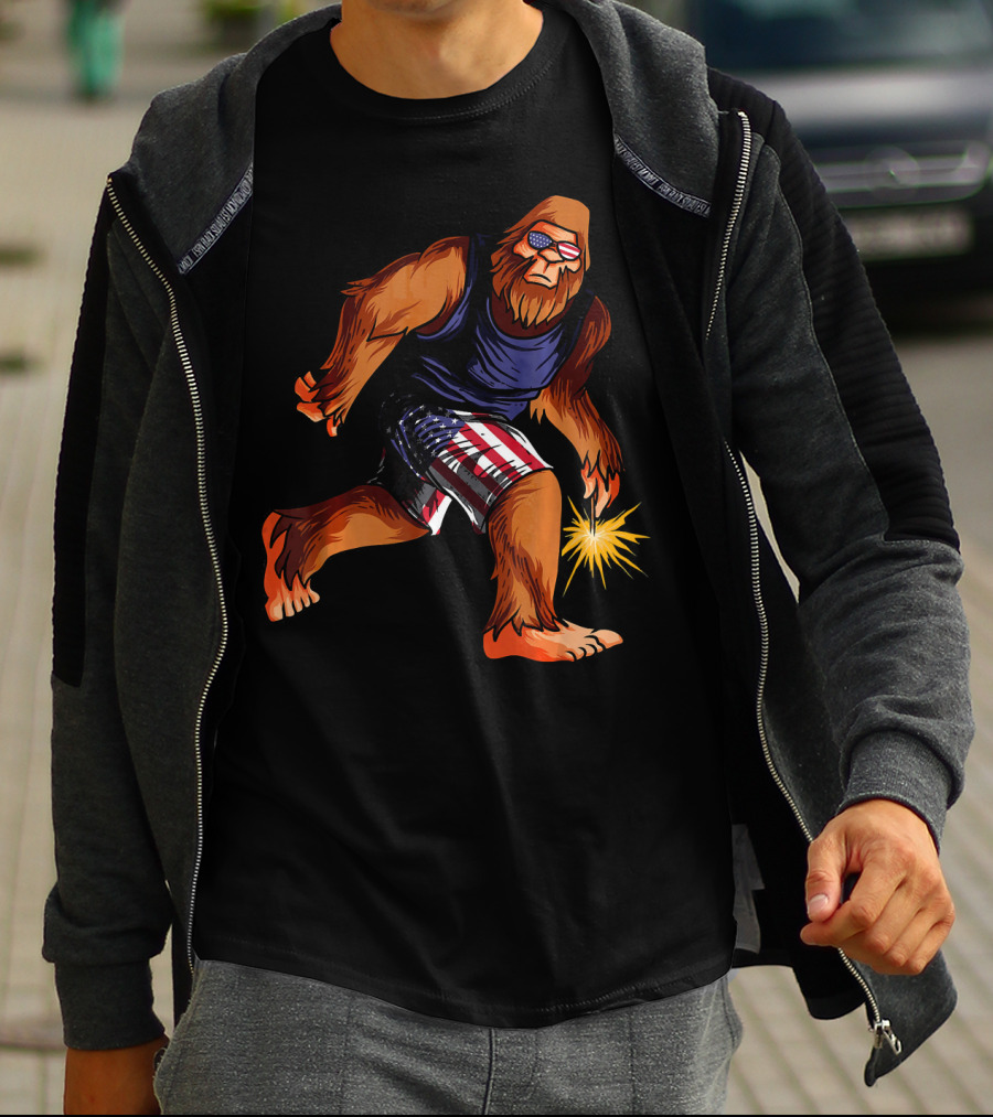 Bigfoot In American Flag Shorts With Fourth Of July Sparkler T-Shirt
