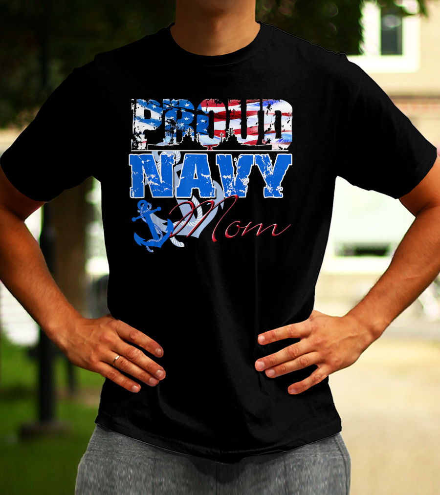 Proud Navy Mom Patriotic Sailor Anchor Graphics T-Shirt
