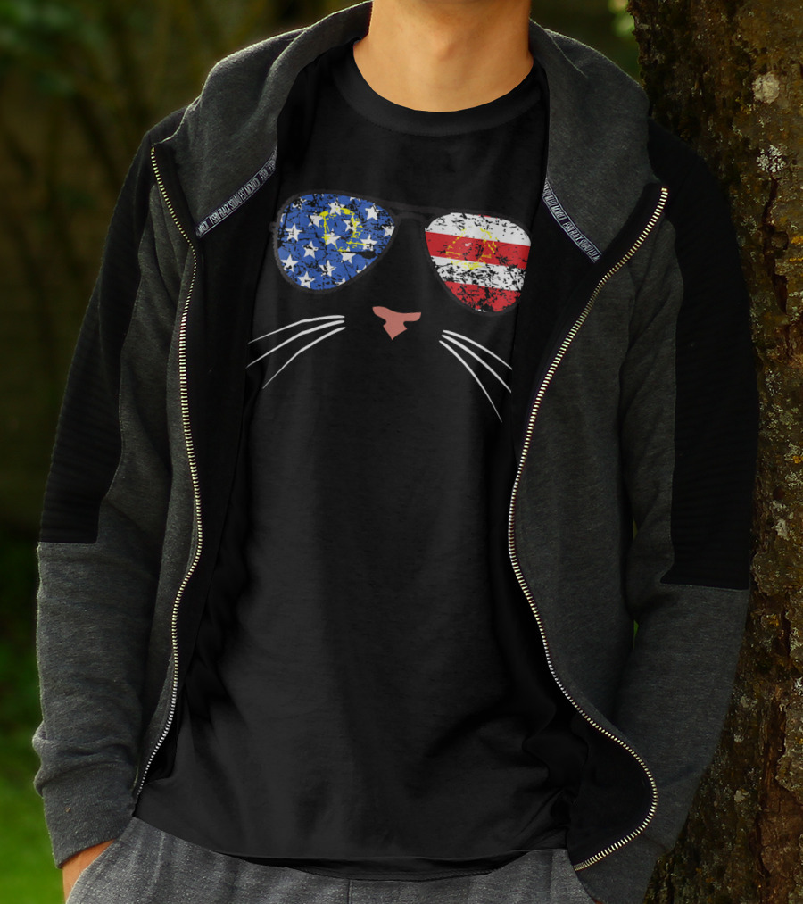 American Cat Face Stars Stripes USA Sunglasses T-Shirt