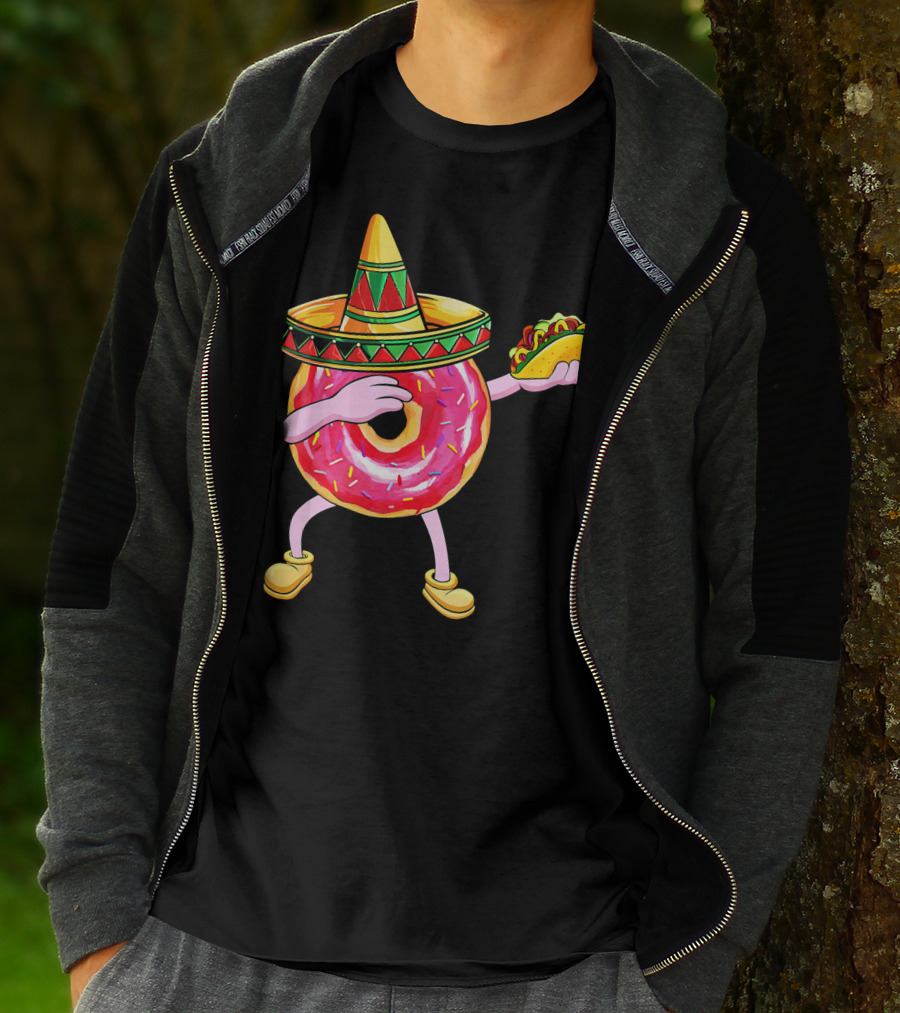 Fun Cinco De Mayo Dabbing Donut Sombrero Taco Party T-Shirt