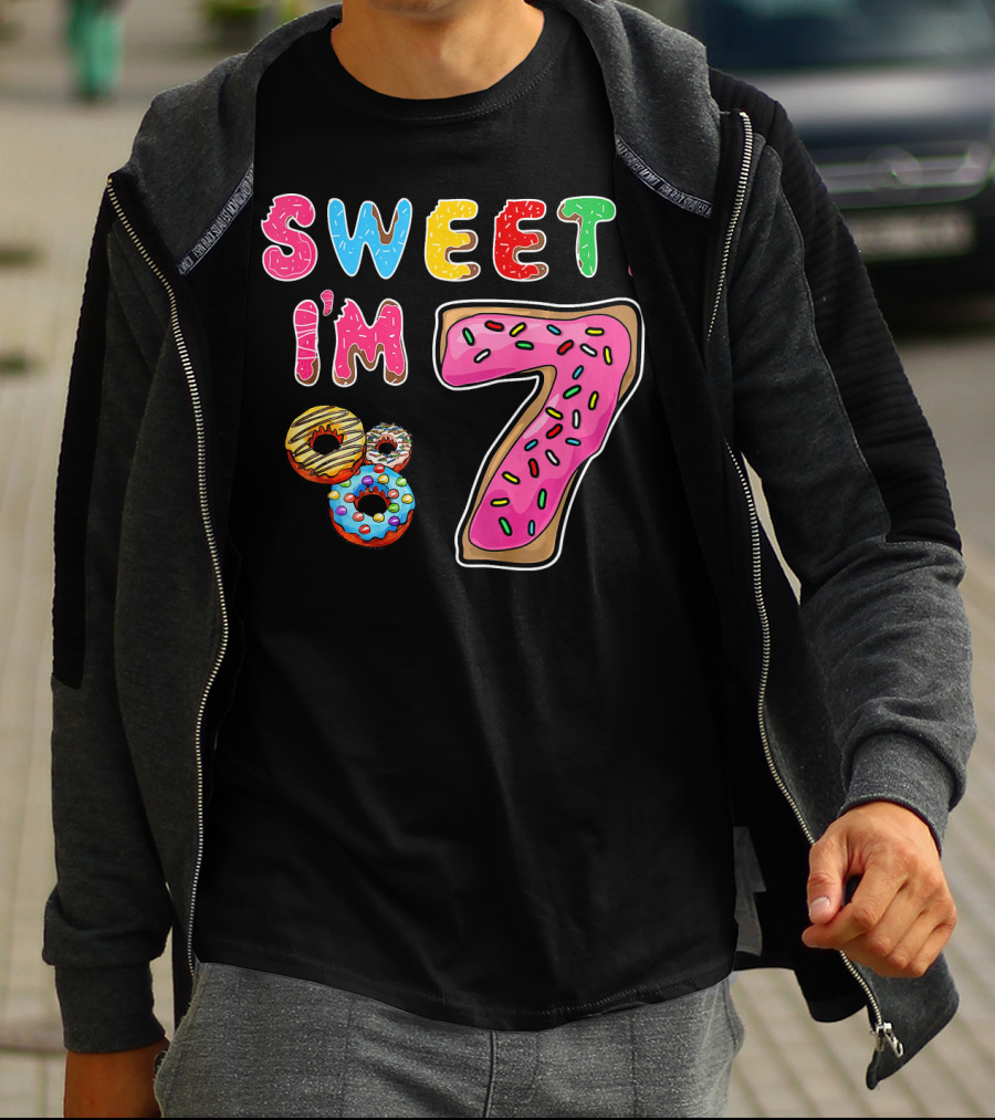 Sweet I'm 7 Donut Birthday T-Shirt