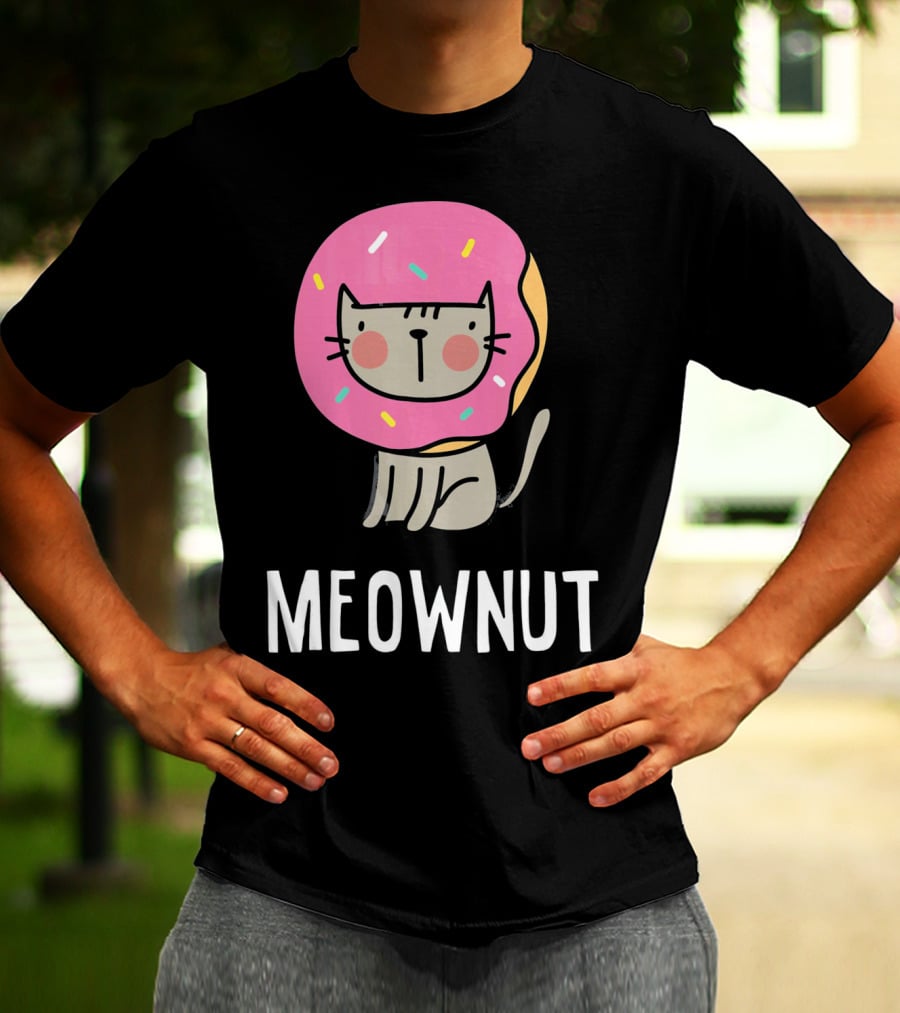 Cute Donut Cat Pun Meownut Funny Meownut T-Shirt
