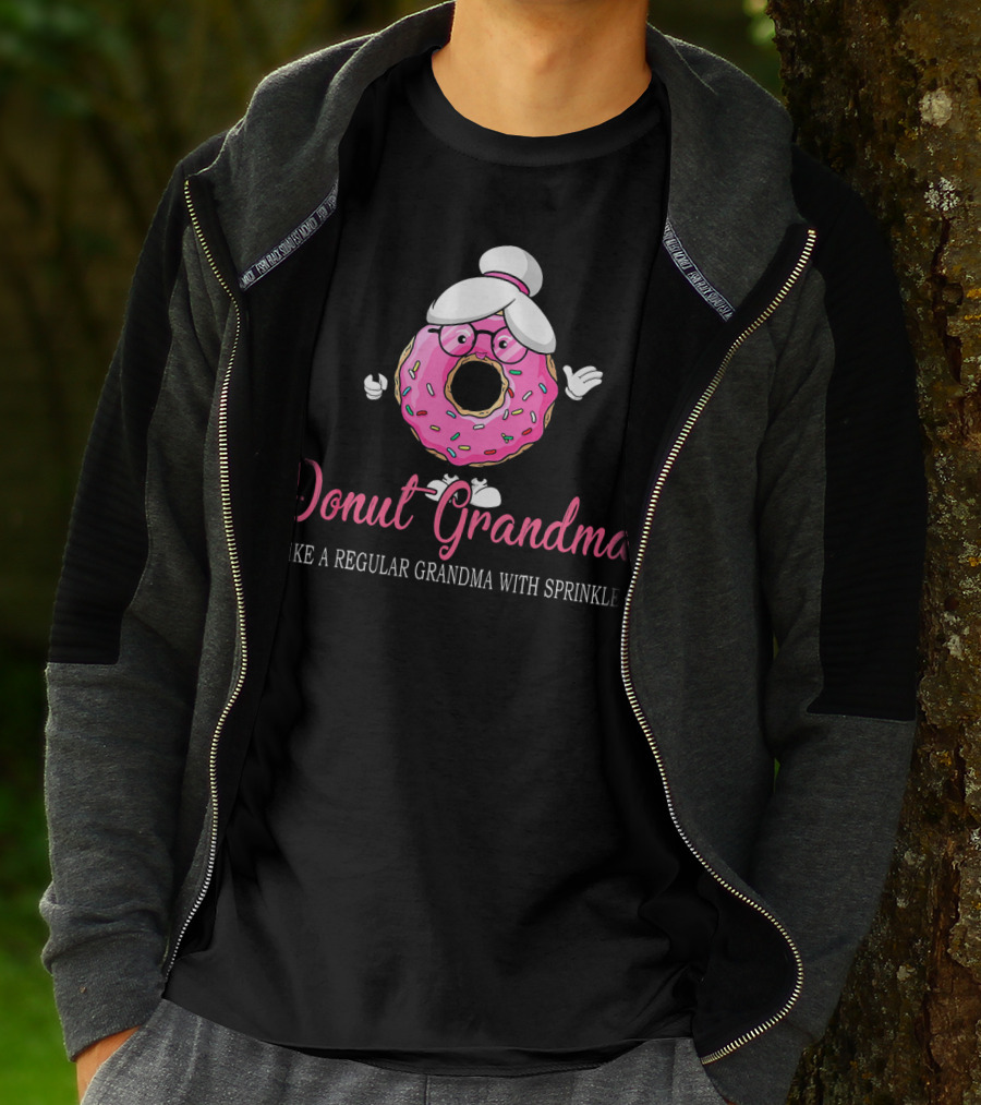 Donut Grandma Like A Regular Grandma With Sprinkles Cute Funny Trend T-Shirt