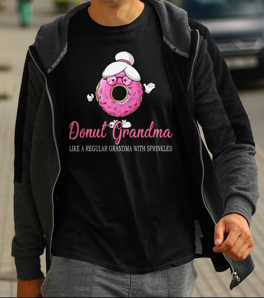 Donut Grandma Like A Regular Grandma With Sprinkles Cute Funny Trend T-Shirt