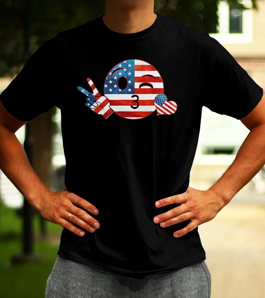 Unique Peace Emoji Patriotic American Flag Kiss Heart T-Shirt