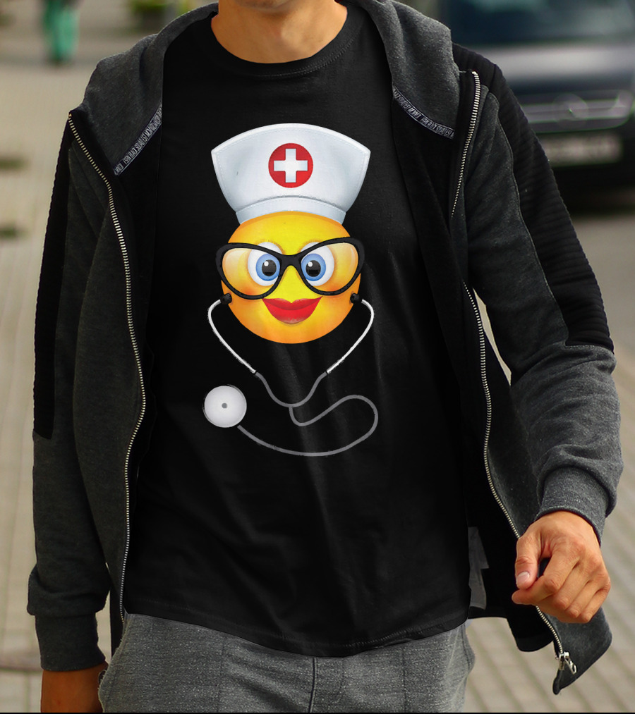 Nurse Halloween Funny Emoji Glasses Stethoscope T-Shirt