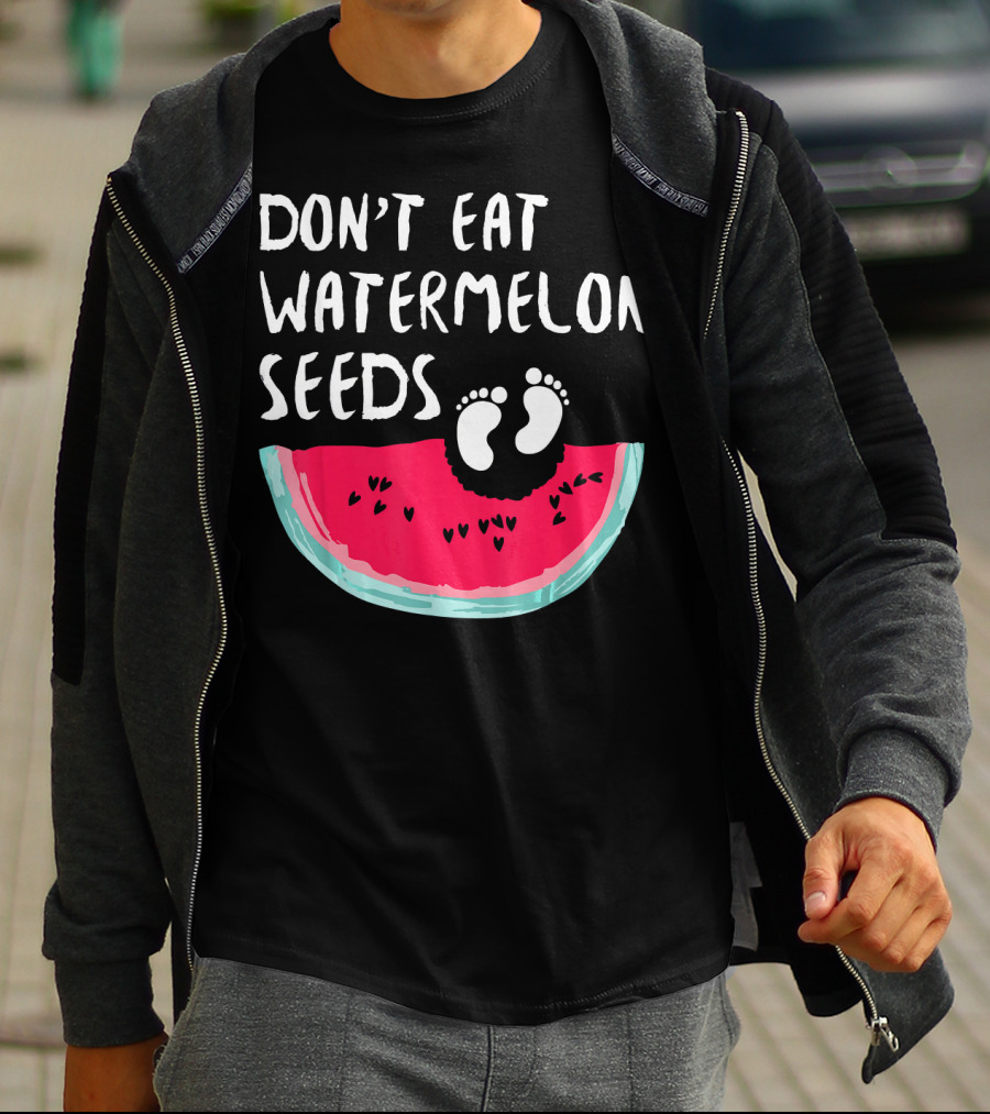 DON'T EAT WATERMELON SEEDS BABY ANNOUNCEMENT FOOTPRINTS T-Shirt