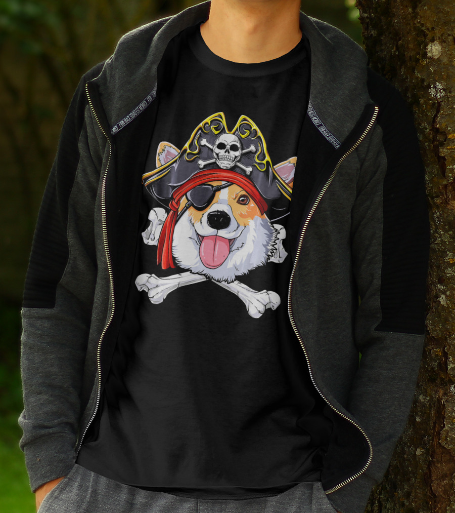 Corgi Pirate Skull And Crossbones Jolly Roger Flag T-Shirt