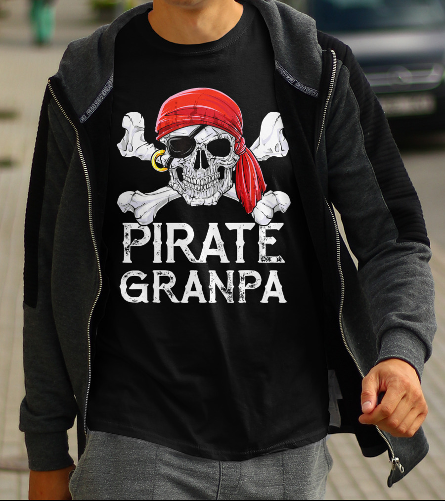 Pirate Granpa Jolly Roger Skull And Crossbones T-Shirt