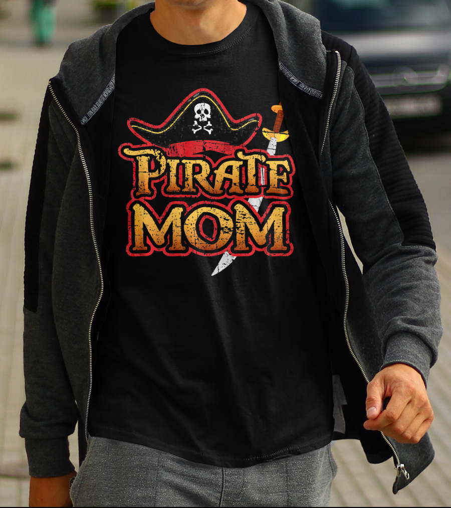 Pirate Mom Hat And Sword Birthday Party Cruise T-Shirt