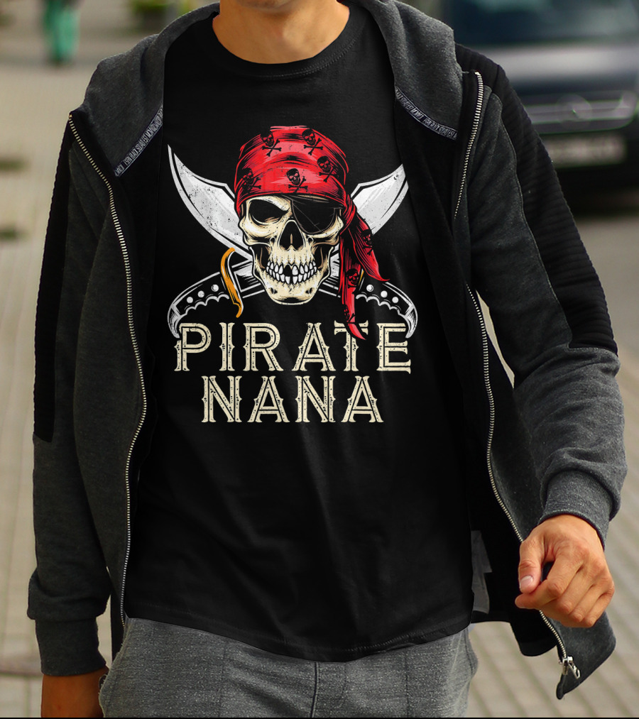 Pirate Nana Skull With Bandana And Crossed Swords Jolly Roger Flag T-Shirt