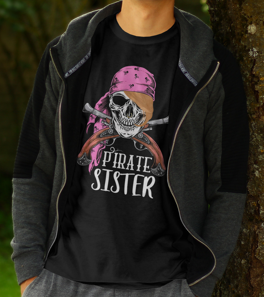 Pirate Sister Skull With Pink Bandana And Crossed Pistols T-Shirt