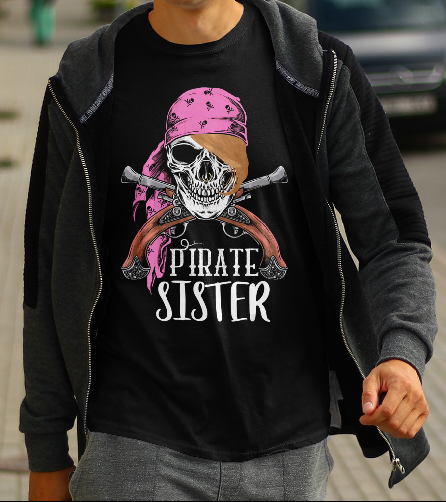 Pirate Sister Skull With Pink Bandana And Crossed Pistols T-Shirt