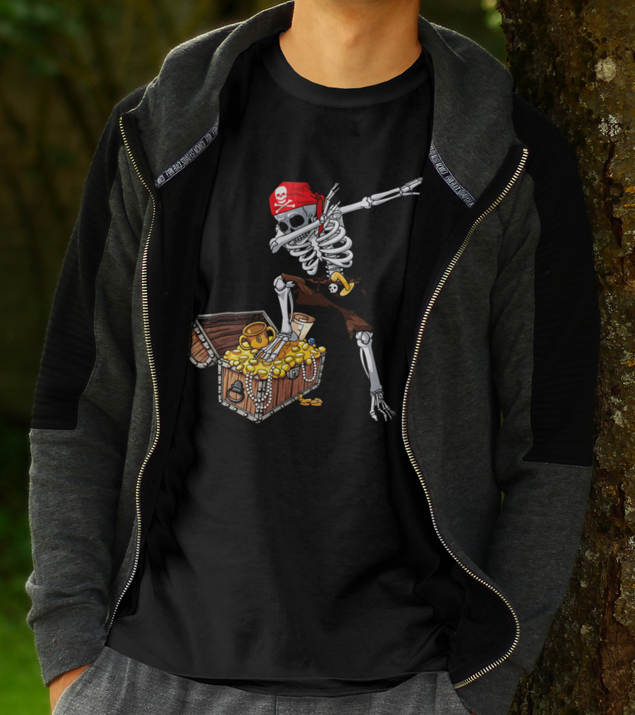 Dabbing Pirate Skeleton With Treasure Chest And Red Skull Bandana T-Shirt